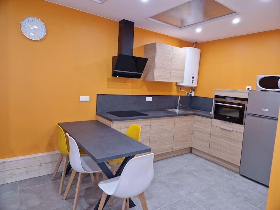 Bel Appart - Rez-De-Chaussee - Hyper Centre Saint-Omer  Esterno foto