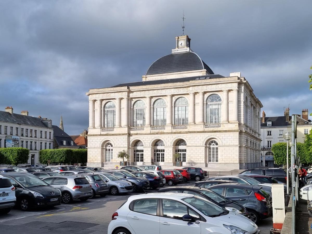 Bel Appart - Rez-De-Chaussee - Hyper Centre Saint-Omer  Esterno foto